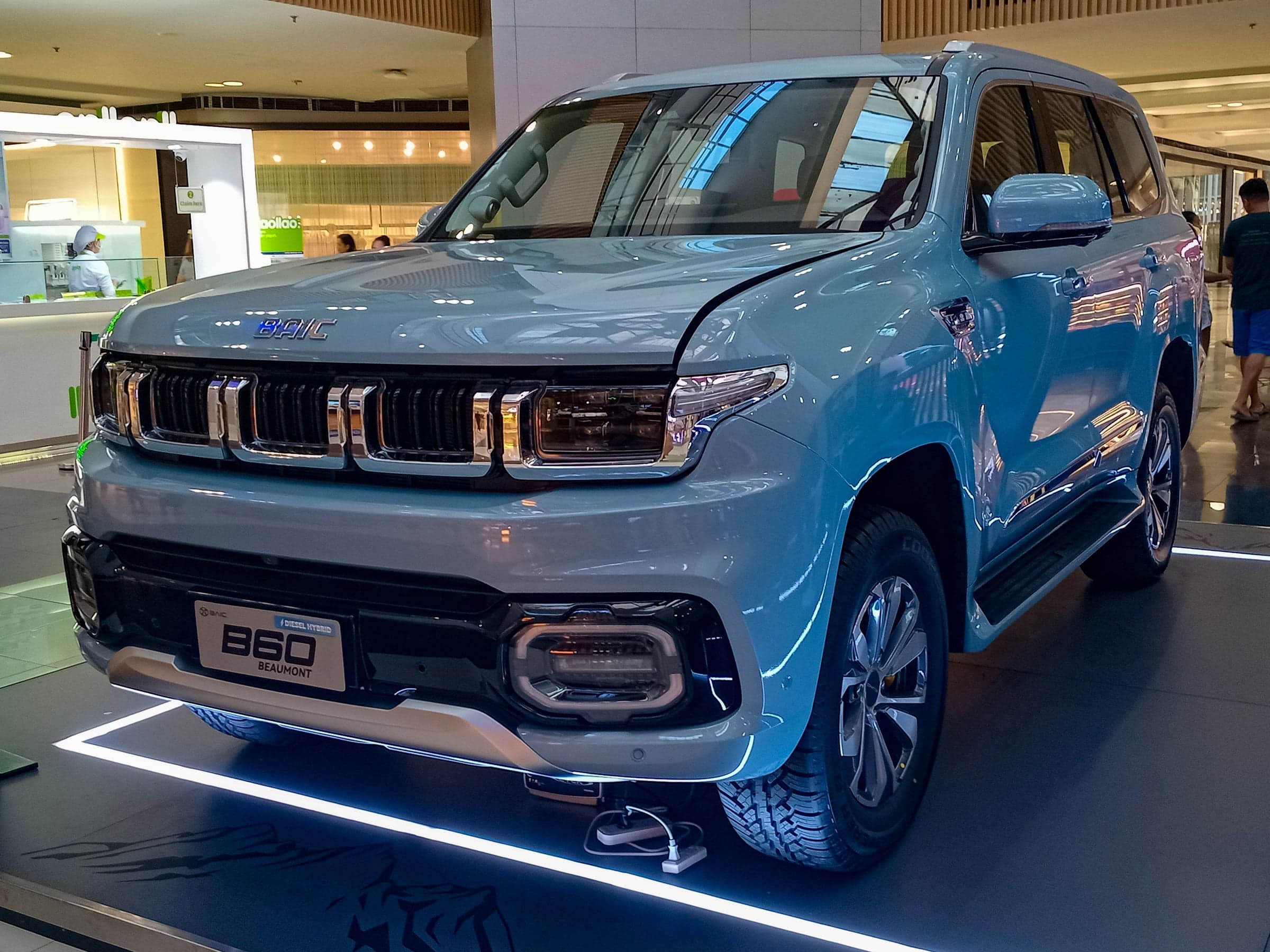 BAIC BJ60 — вид спереди-сбоку (фото модели)